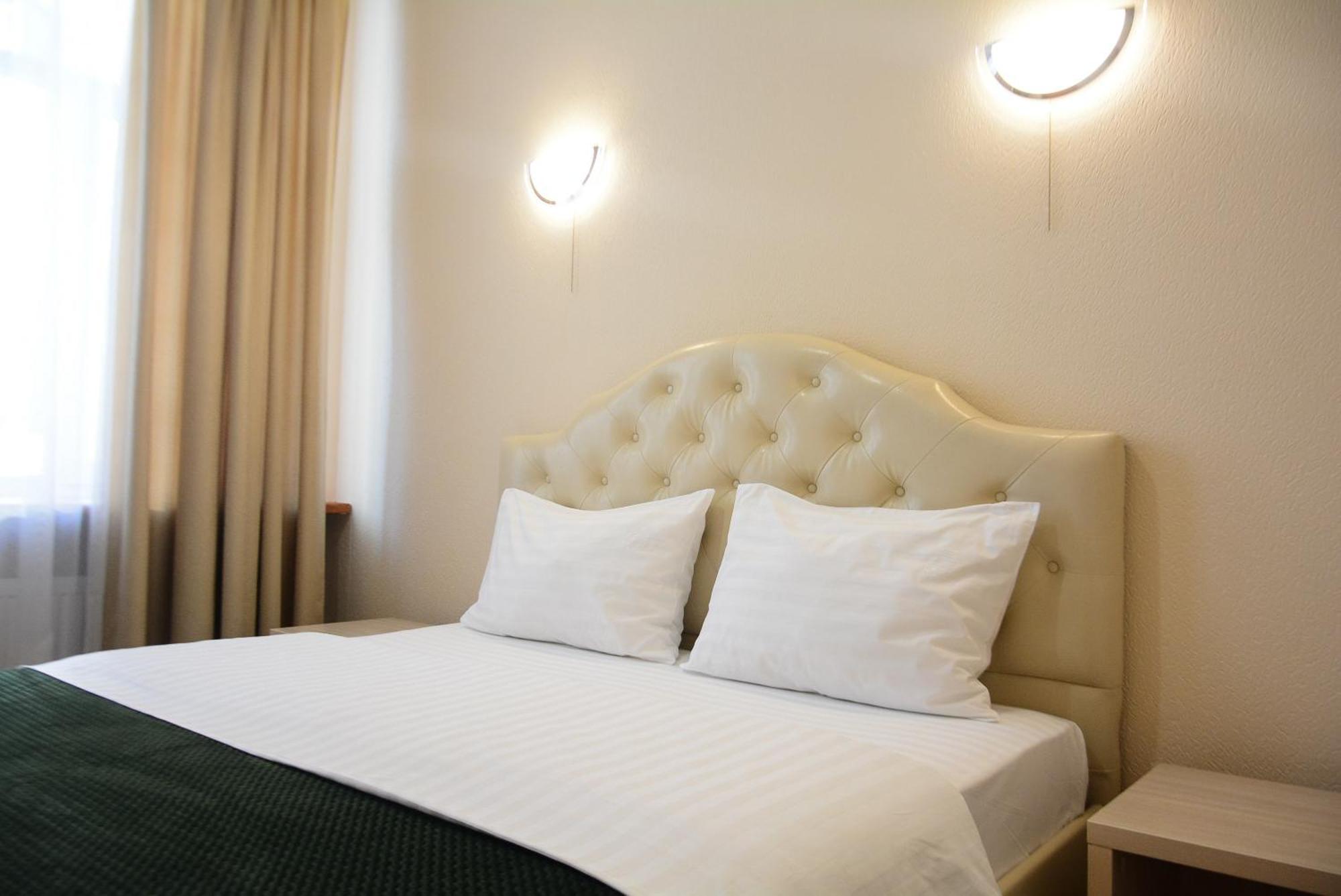 Hotel Voskresensky スームィ 部屋 写真