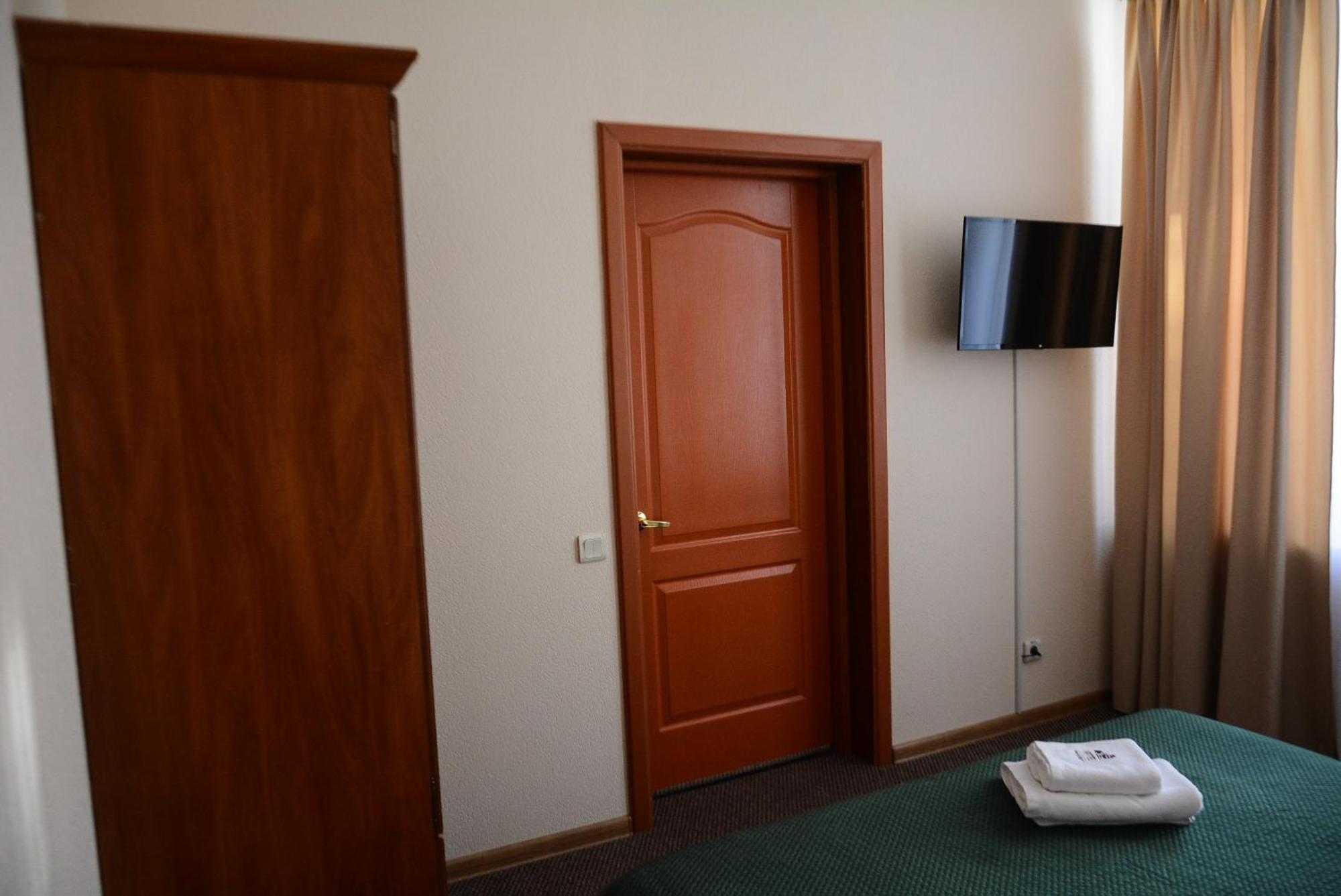 Hotel Voskresensky スームィ 部屋 写真