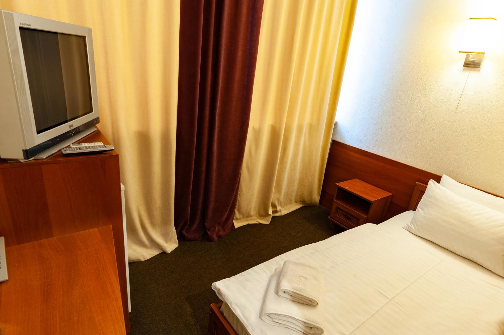 Hotel Voskresensky スームィ 部屋 写真